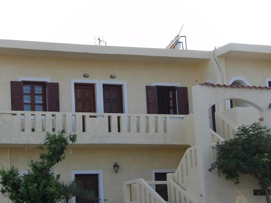 Teo 1 Apartment Гуве Экстерьер фото
